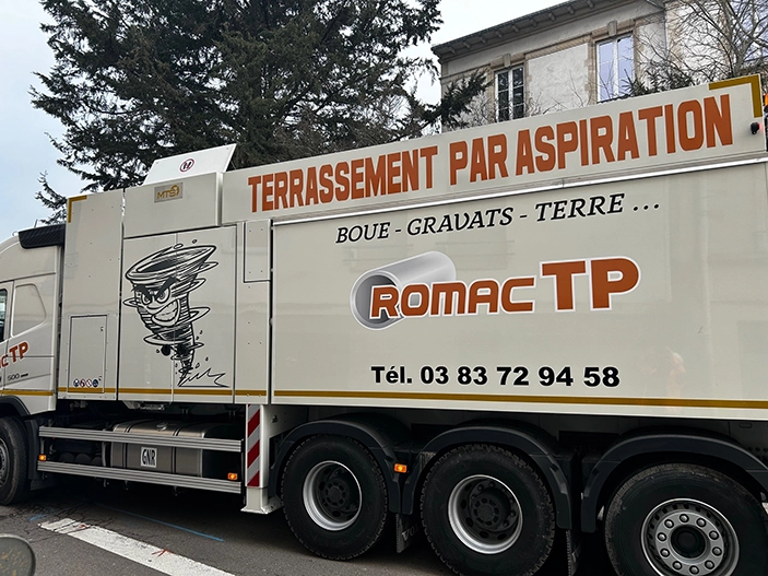 Excavatrice
